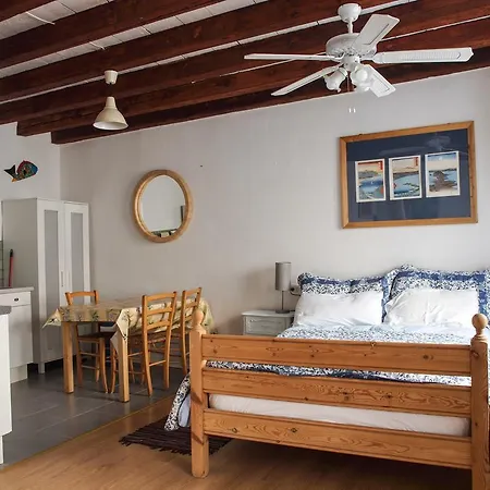 Hemingway House Couette-café