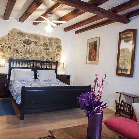 Hemingway House 2* Kobarid