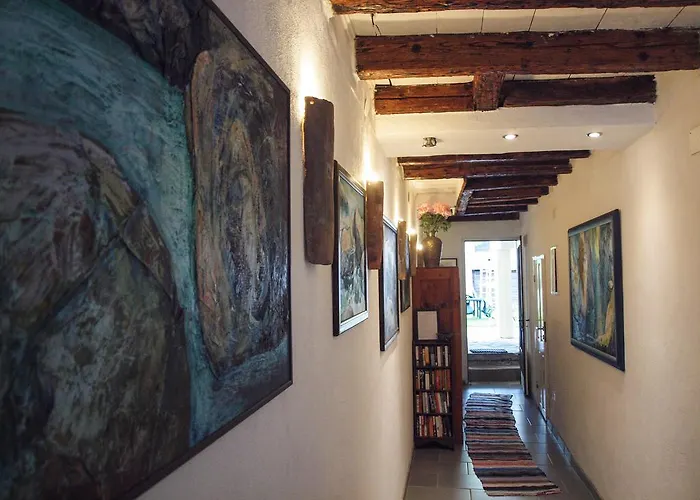 Hemingway House Couette-café 2*