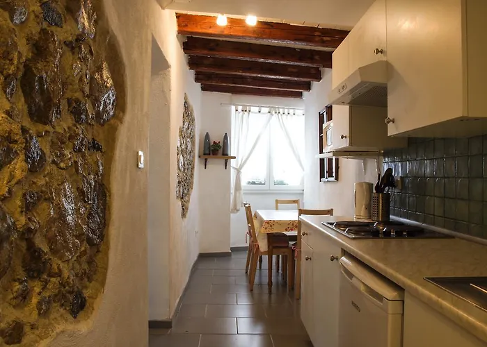 Hemingway House Bed and breakfast